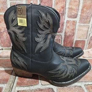 Roper Black and Gray Western Boots